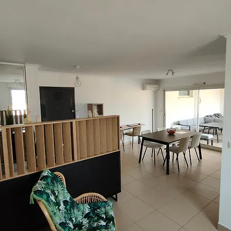 T2 Proche Avec Terrasse, Clim, Wi-fi Et Parking - Fr-1-781-102